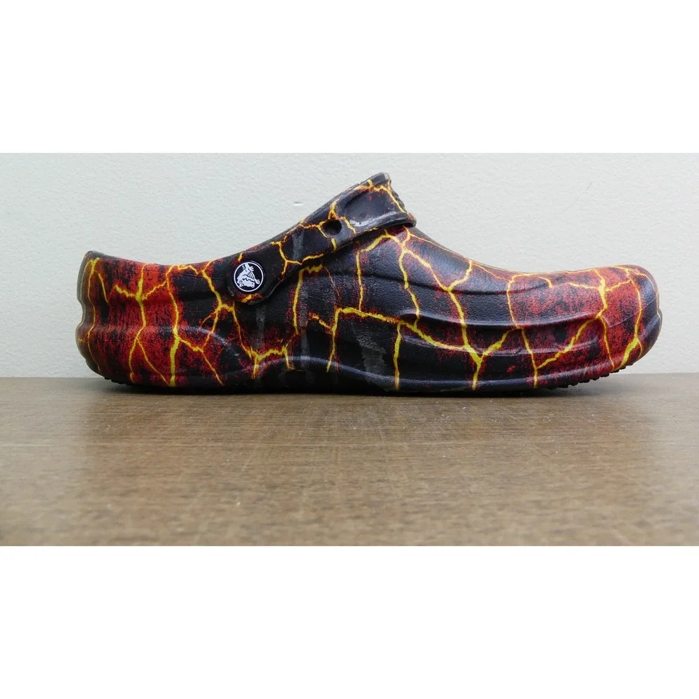 Crocs Bistro Graphic Clog Mens 10 Black Tangerine Excellent Fish Work Shoe